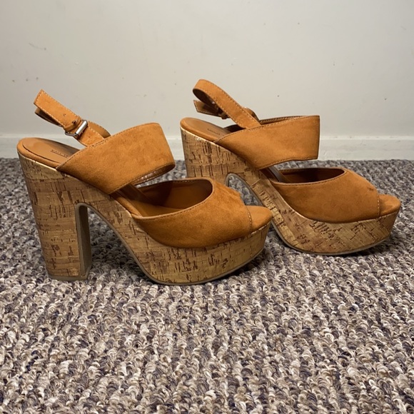 Call it spring heels - Picture 3 of 3